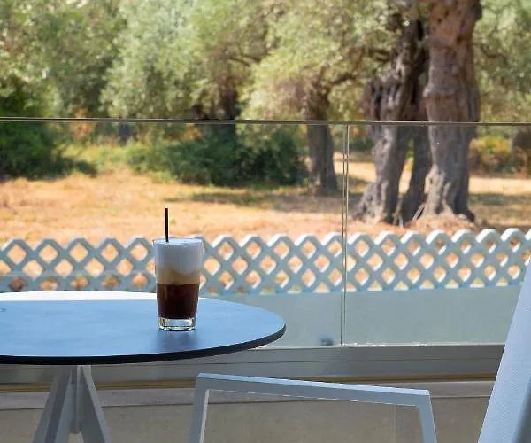 Motivo Thassos Aparthotel 4*